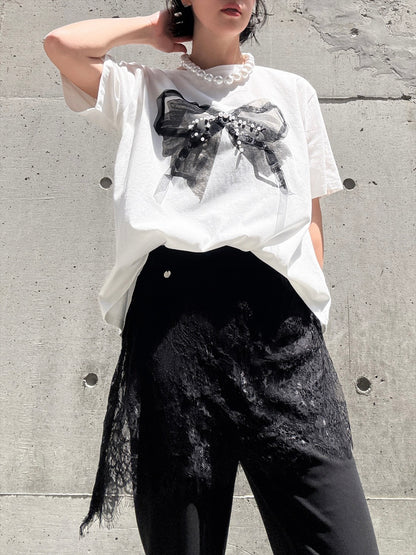 ribbon motif Tshirt