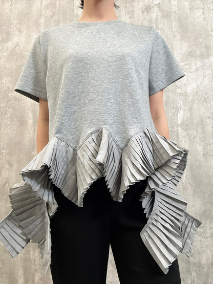 asymmetry frill cat and saw