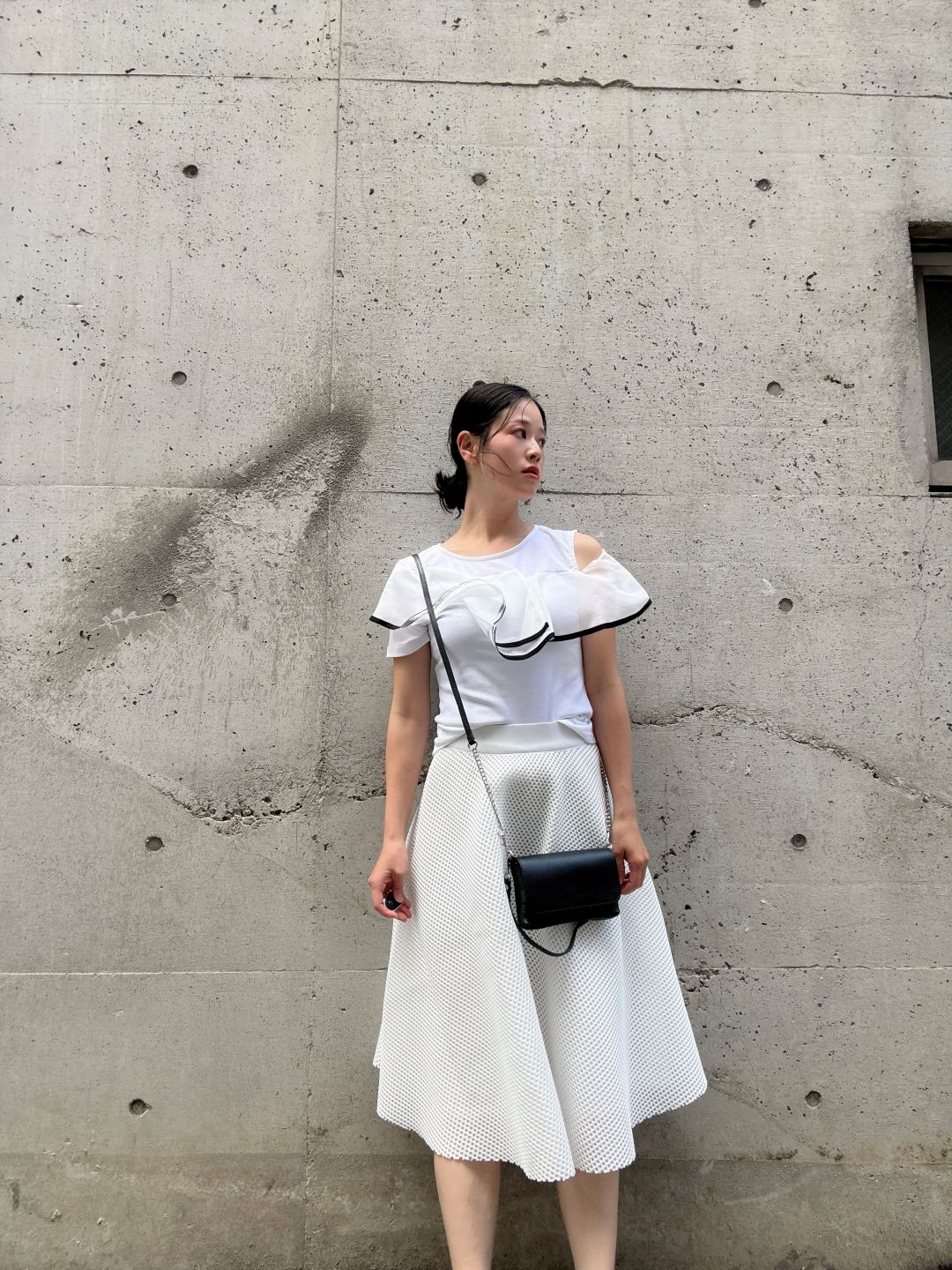 piping frill pullover