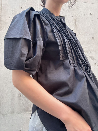 front　pintuck　volume　sleeve　blouse