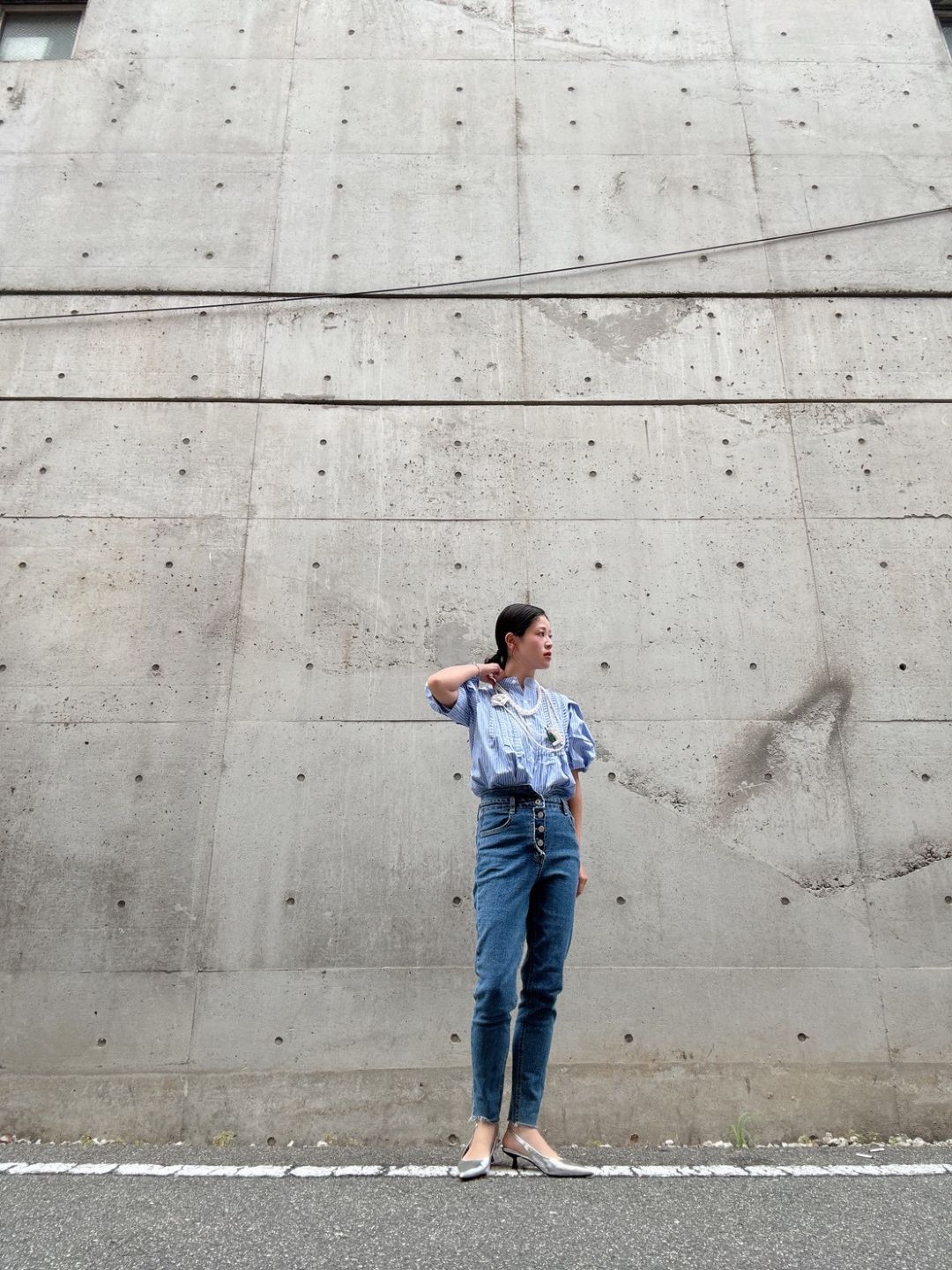 front　pintuck　volume　sleeve　blouse