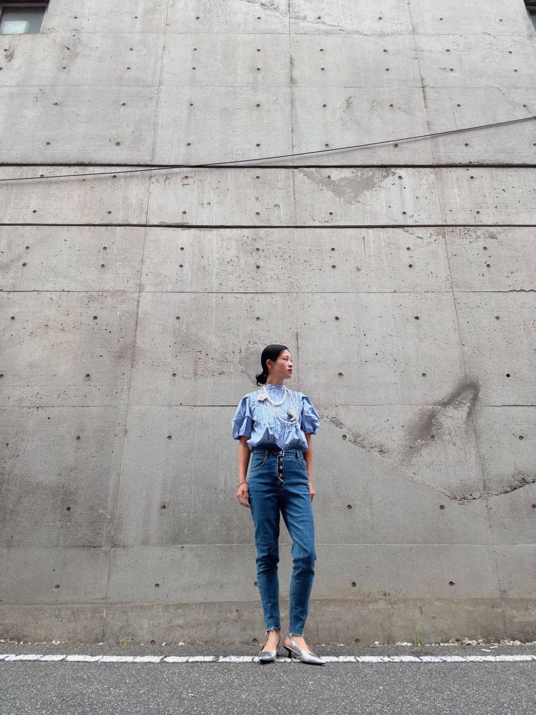 front　pintuck　volume　sleeve　blouse