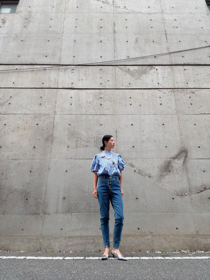 front　pintuck　volume　sleeve　blouse