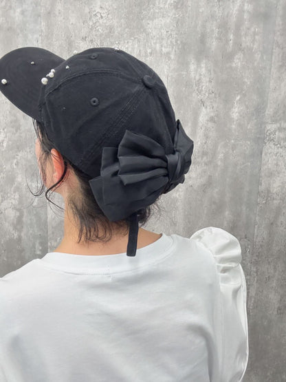 pearl cap
