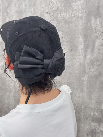 pearl cap