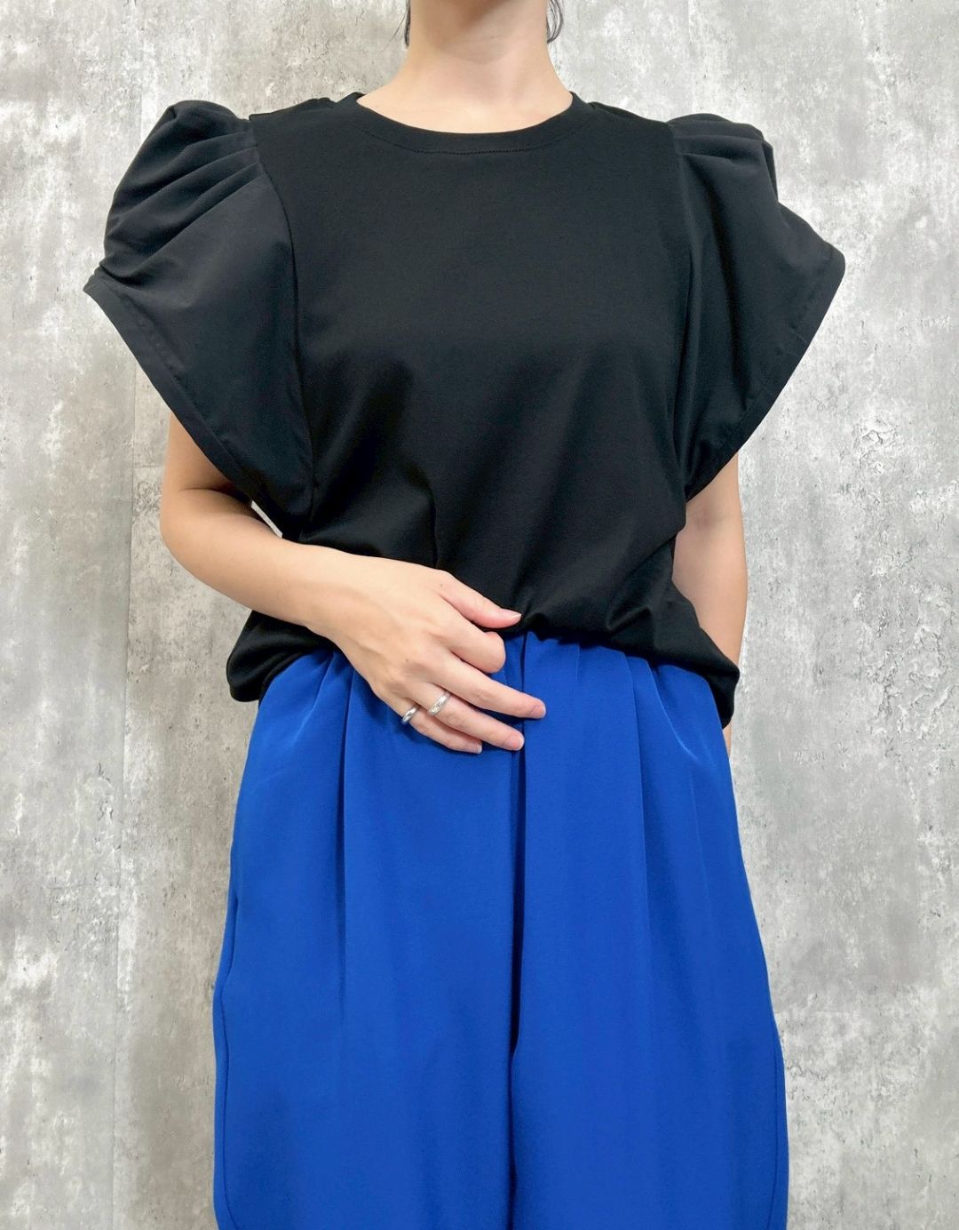 wire puff sleeve