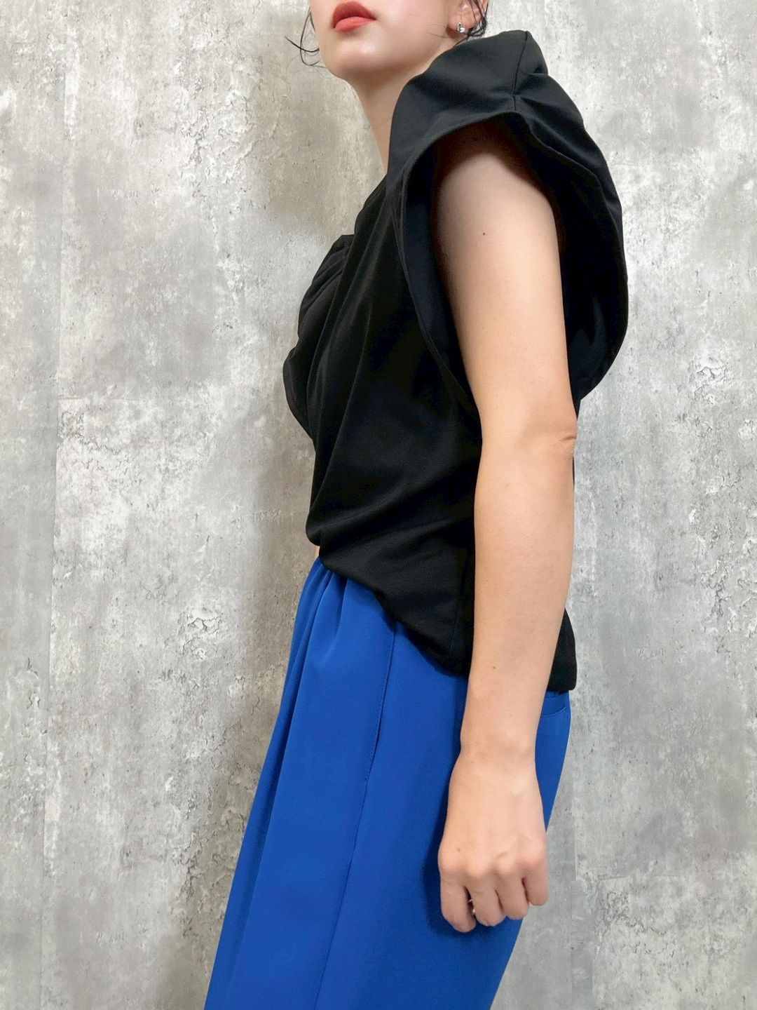 wire puff sleeve