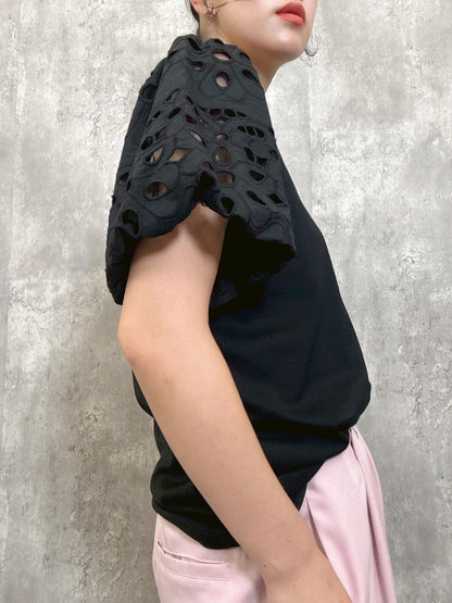 cut work puff sleeve