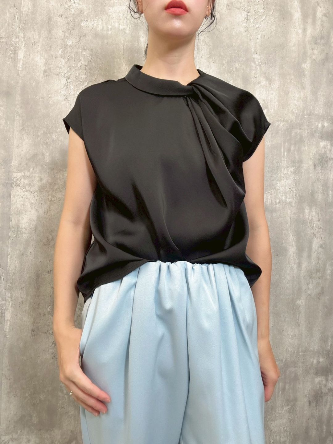 satin french　sleeve