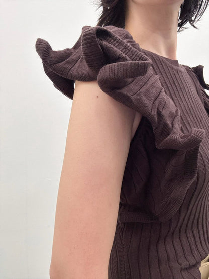 frill sleeve knit
