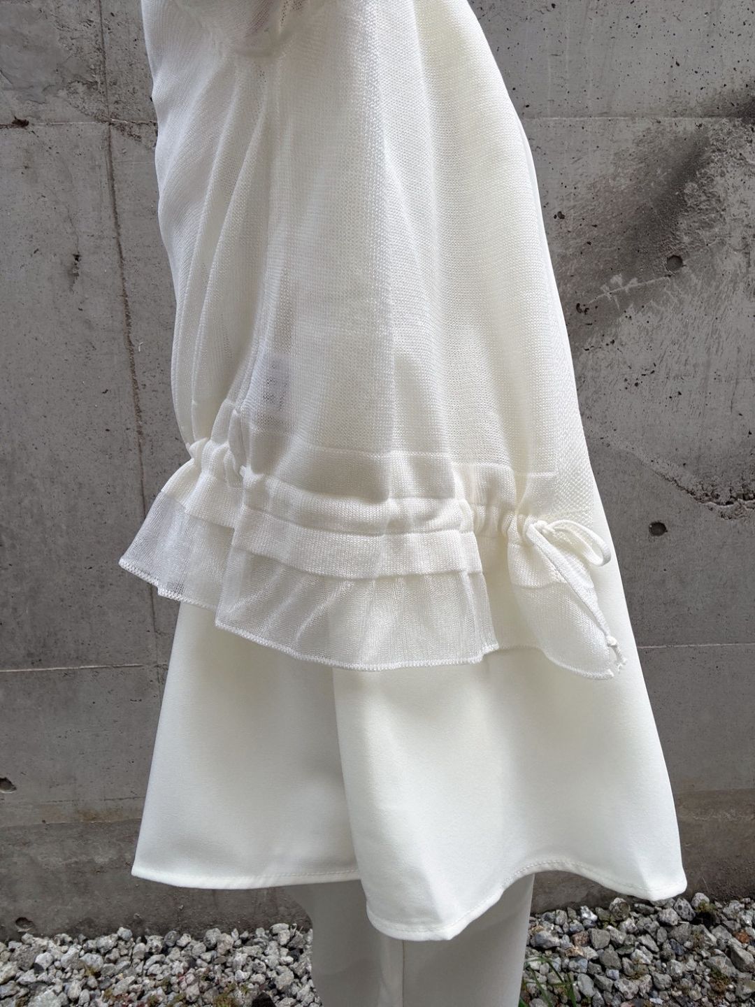 sheer hem frill short cardigan