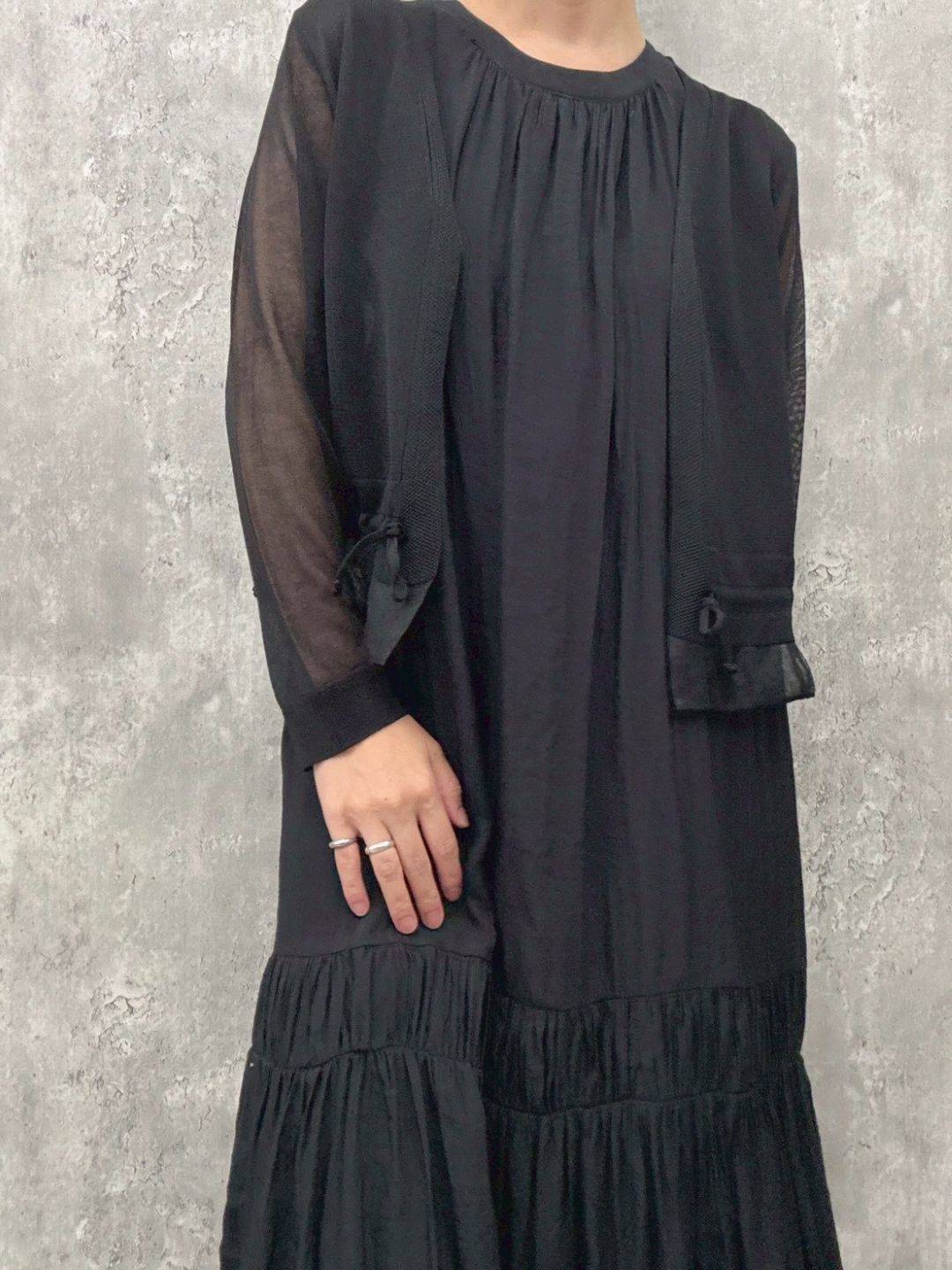 sheer hem frill short cardigan