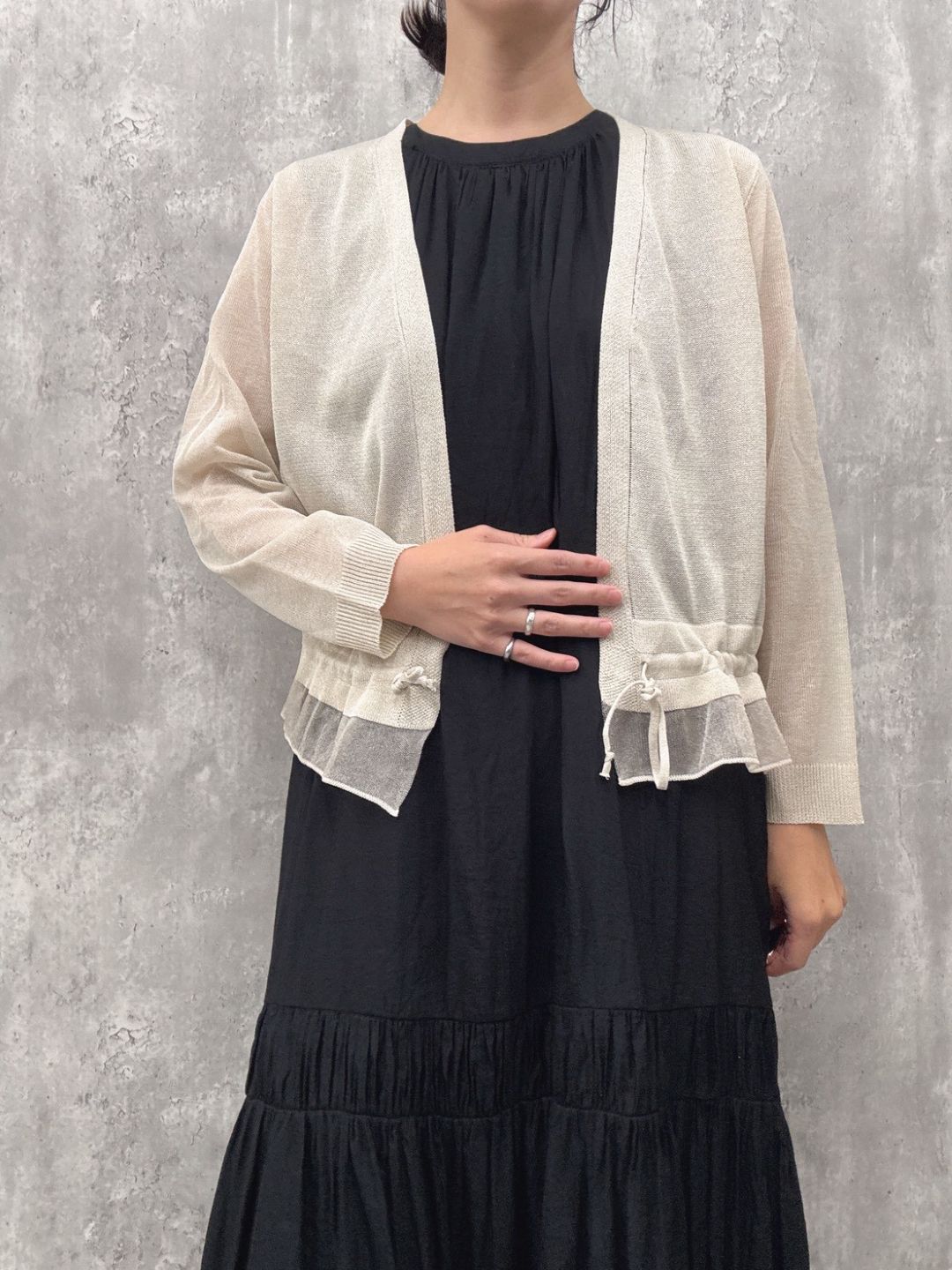 sheer hem frill short cardigan