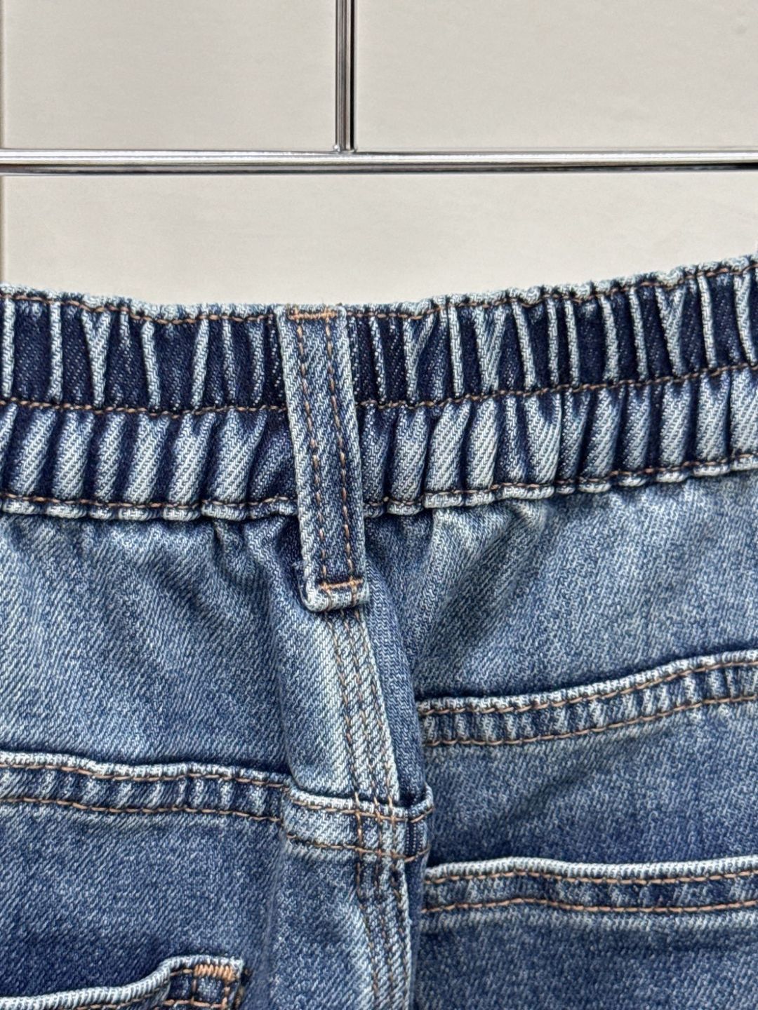 Heart Embroidered Wide Jeans