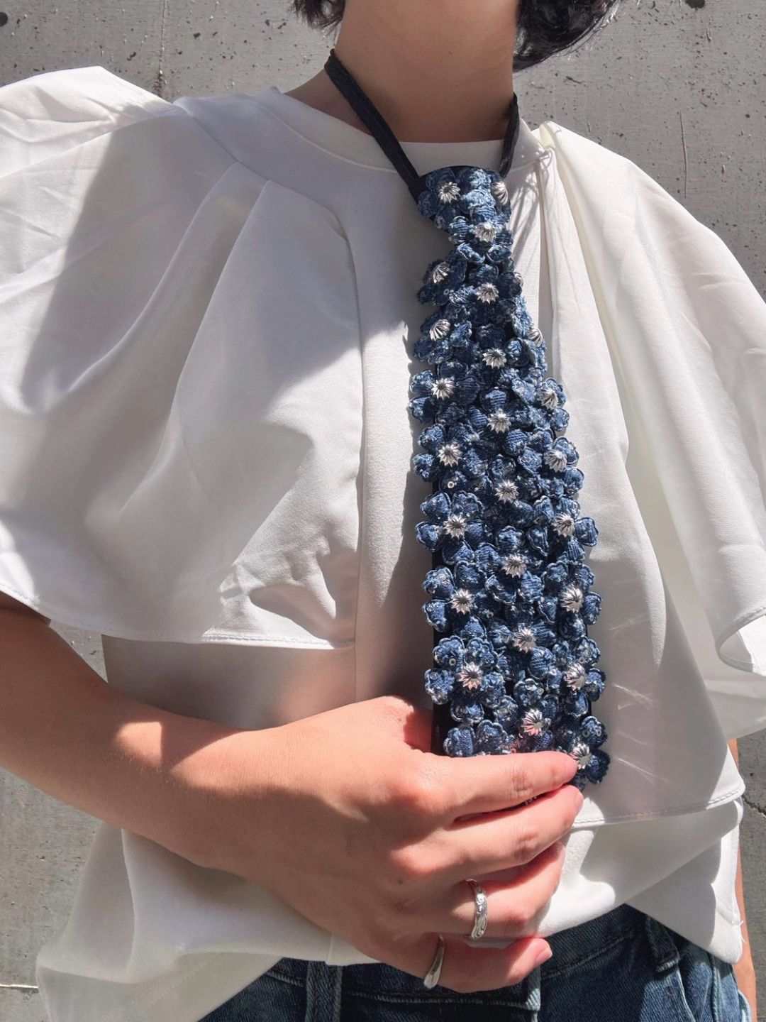 flower kuroshe necktie