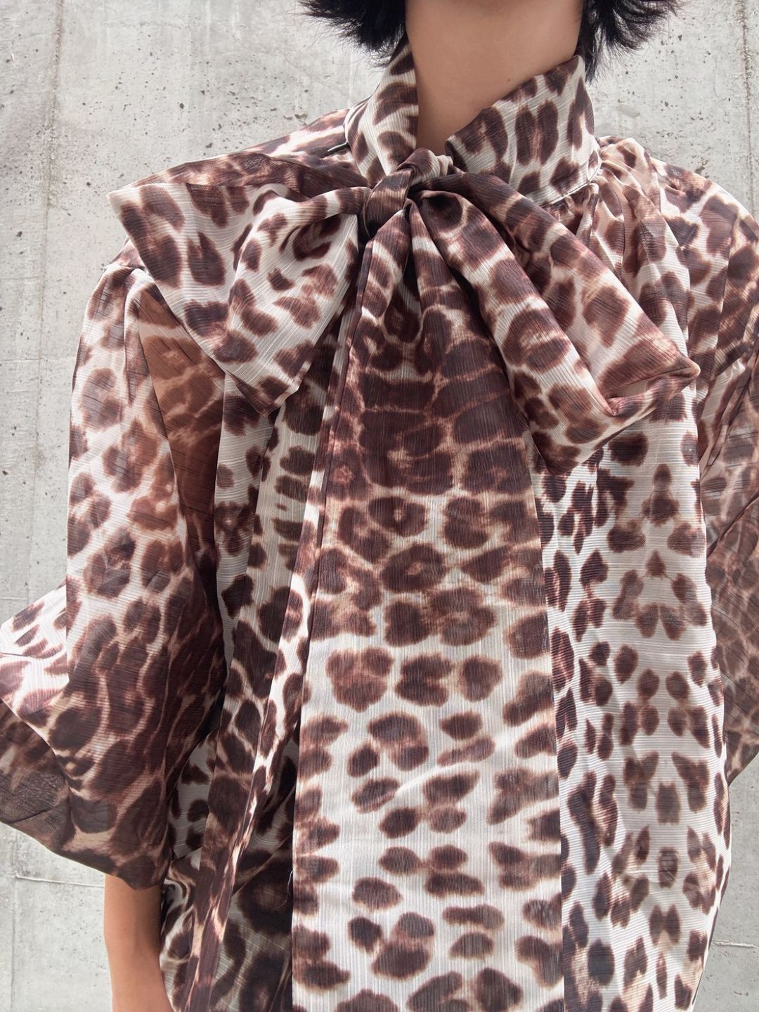 reopa-do volume sleeve blouse