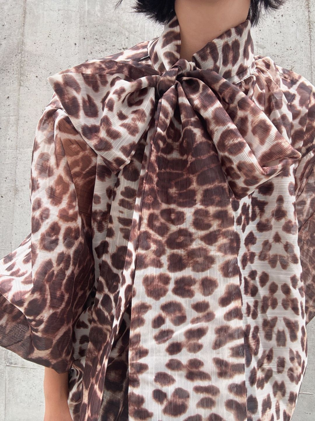 reopa-do volume sleeve blouse