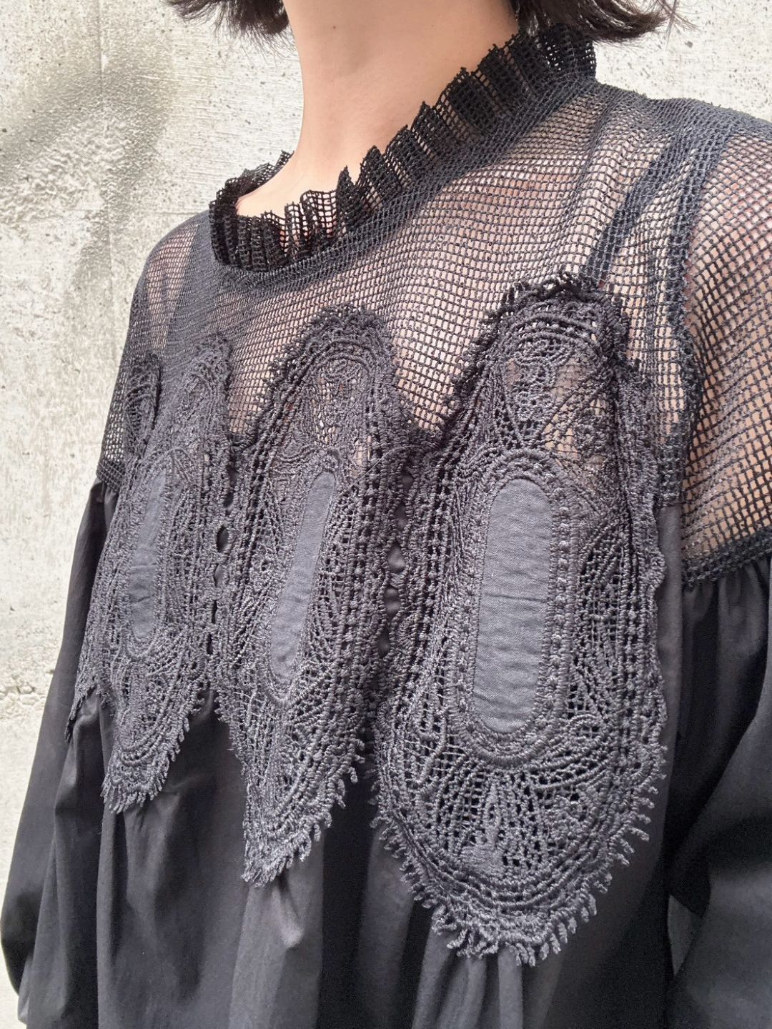 meshlace flaregather one-piece