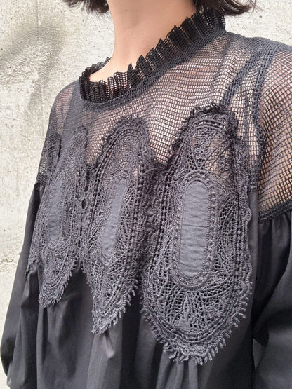 meshlace flaregather one-piece