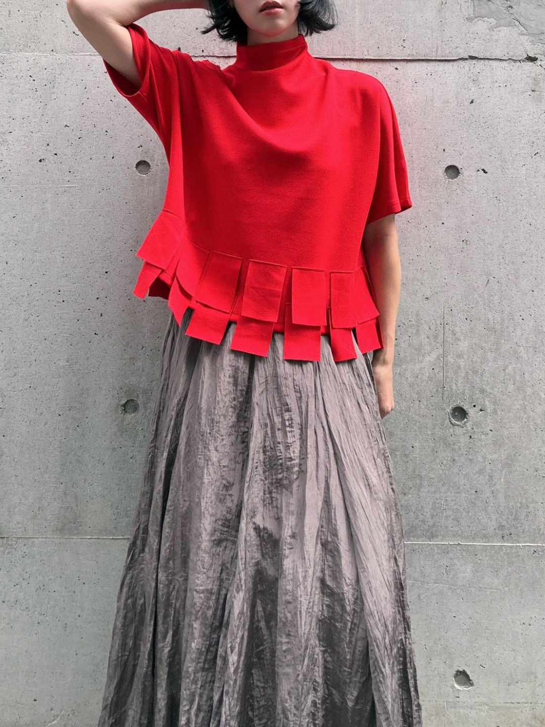 tab detail highneck Tshirt