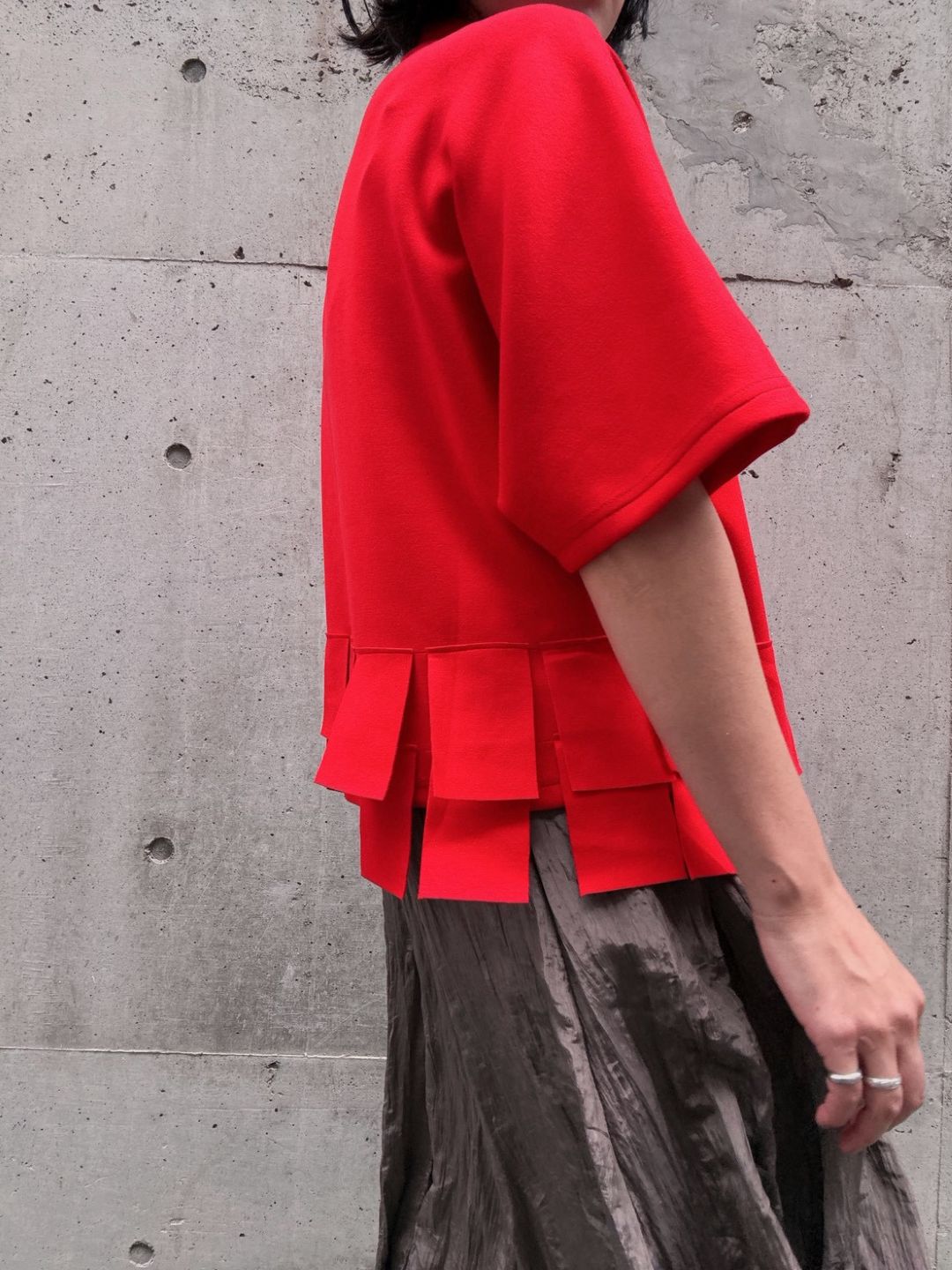 tab detail highneck Tshirt