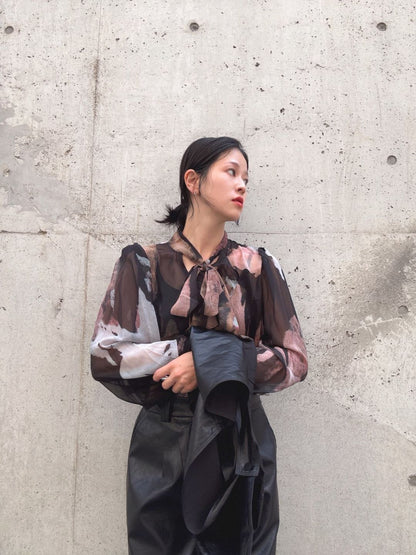 marble color blouse