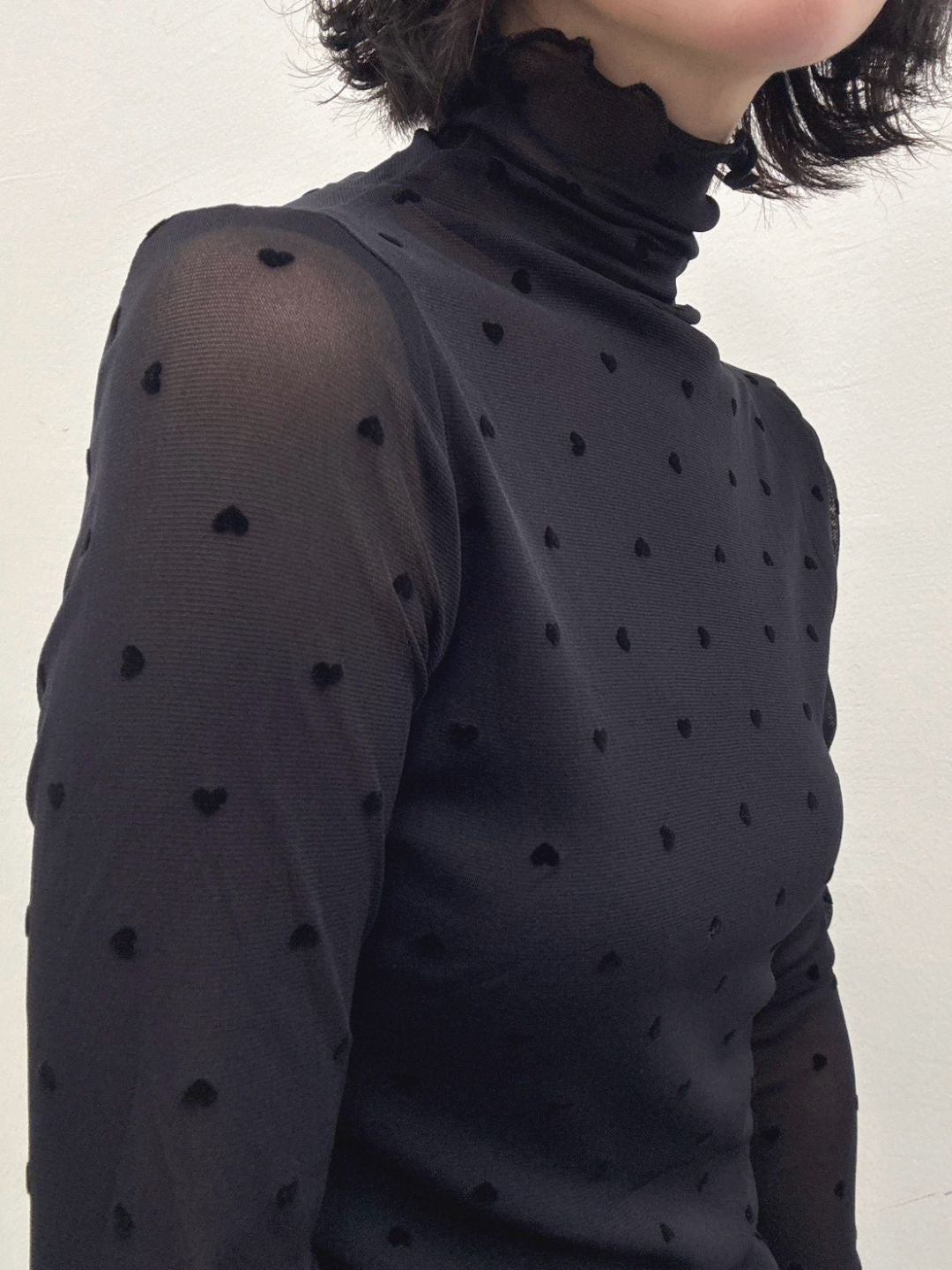 heart dot sier tops