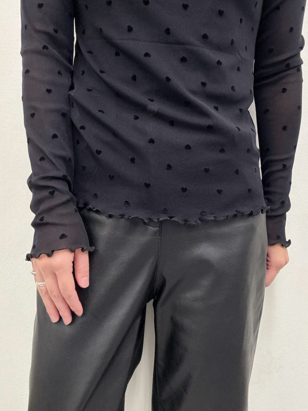heart dot sier tops