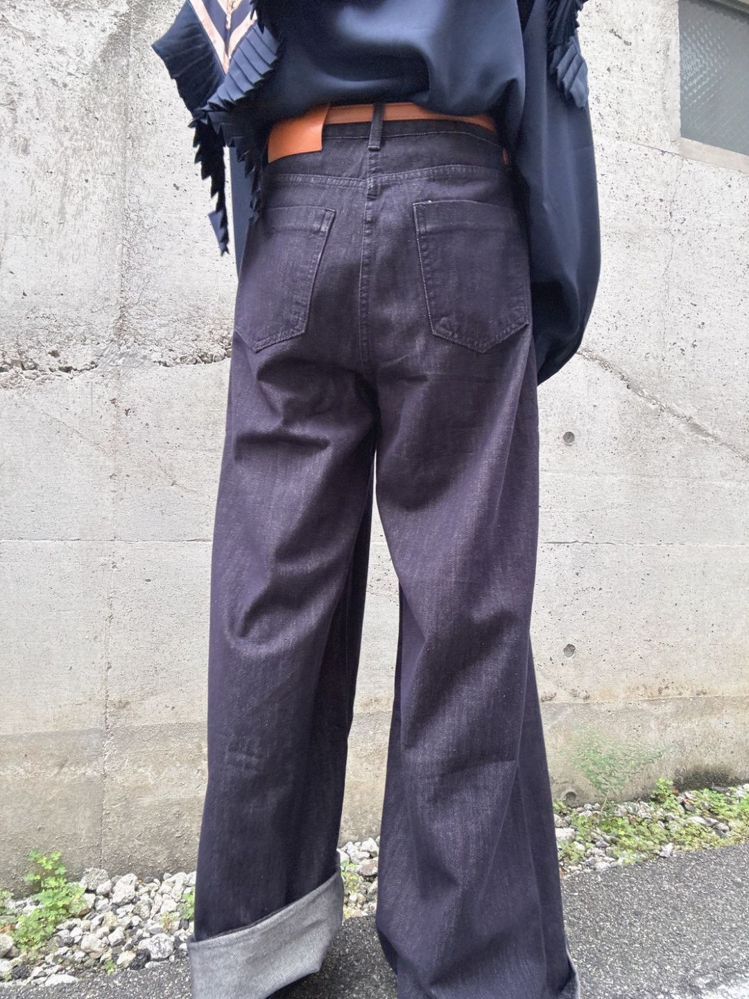 buggy denim pants