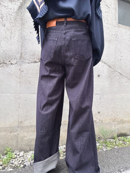 buggy denim pants