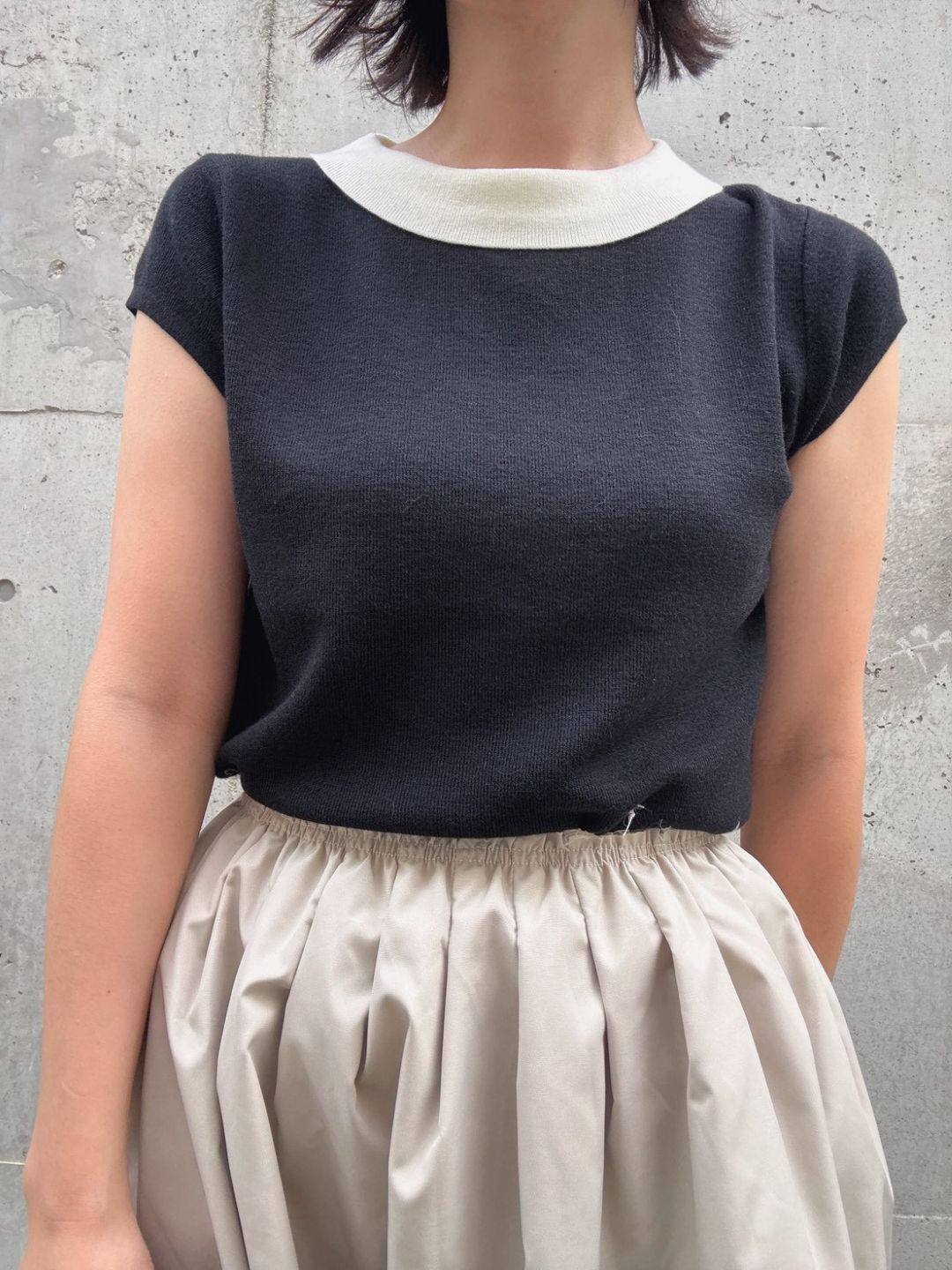 bi-color knit