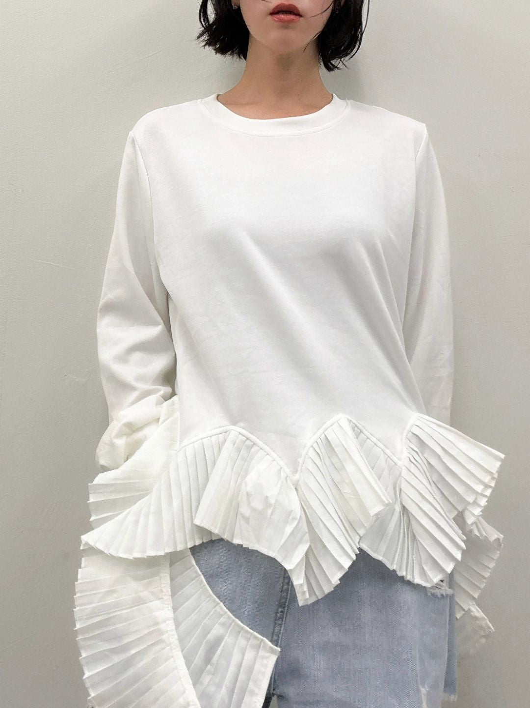 frill docking pullover