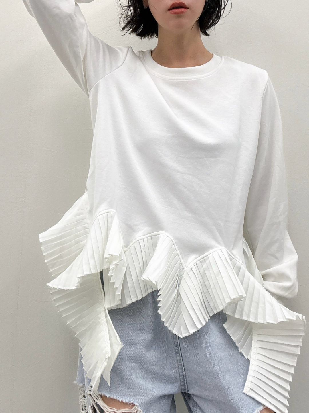 frill docking pullover
