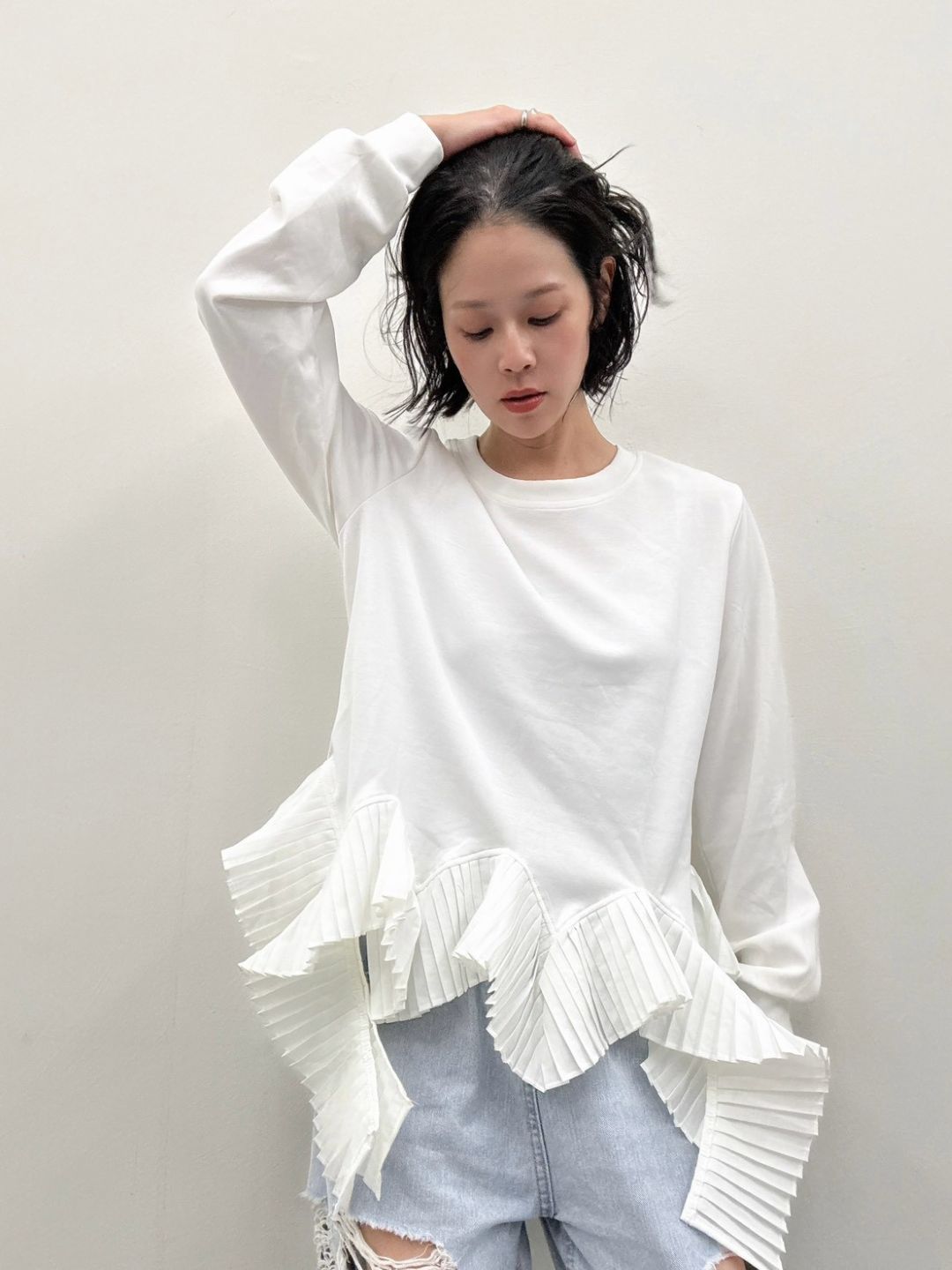 frill docking pullover