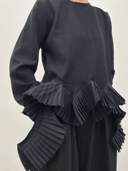 frill docking pullover