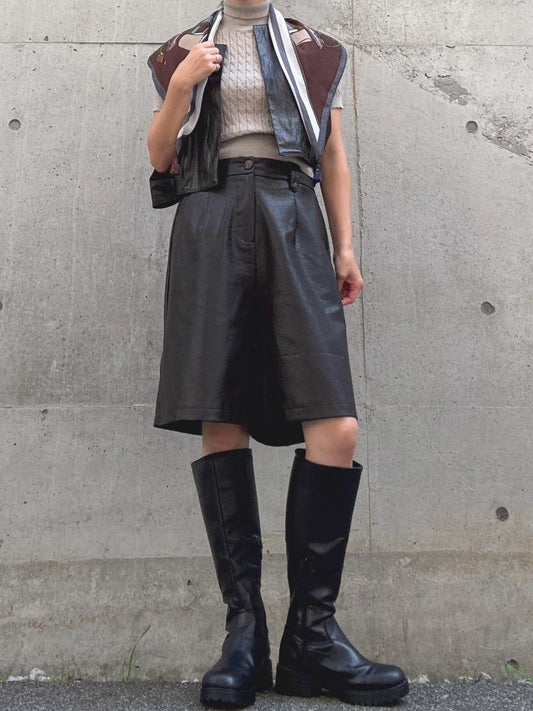 pvc leather half pants
