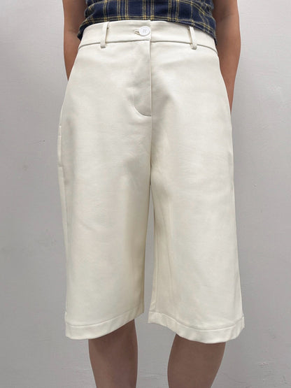 Faux leather wide half pants