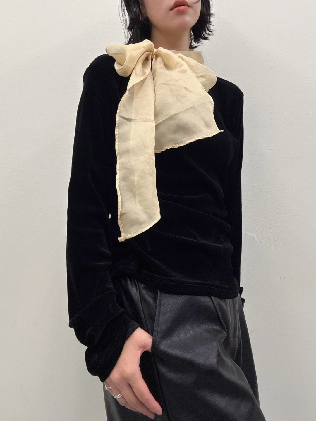 velour ribbon tops
