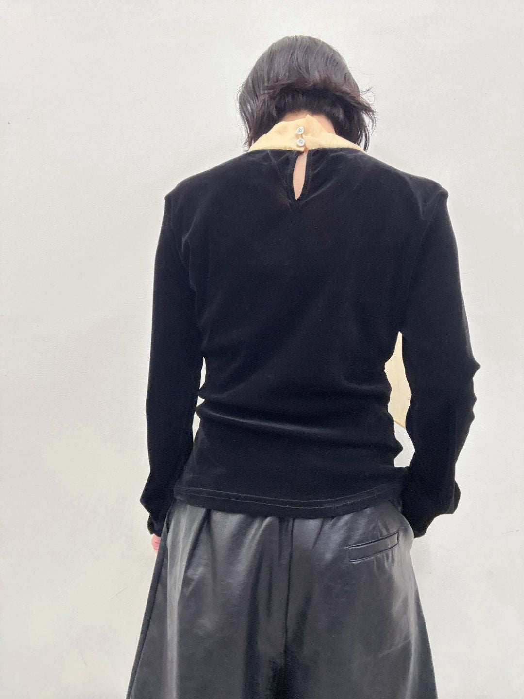 velour ribbon tops