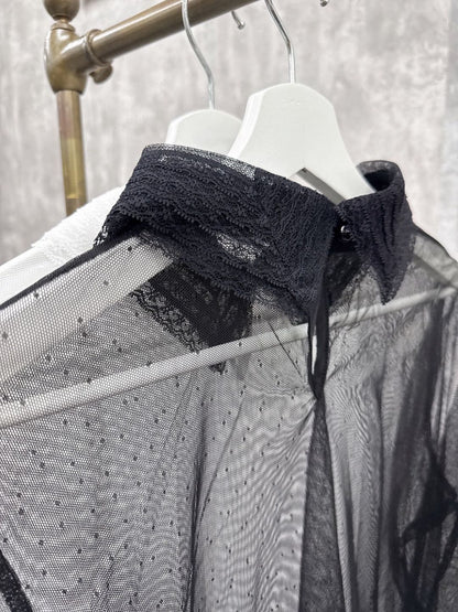 lace collar blouse