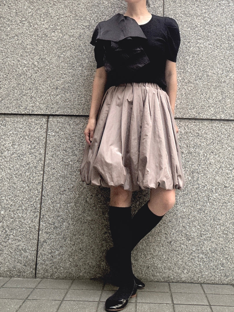 frills shoulder tops