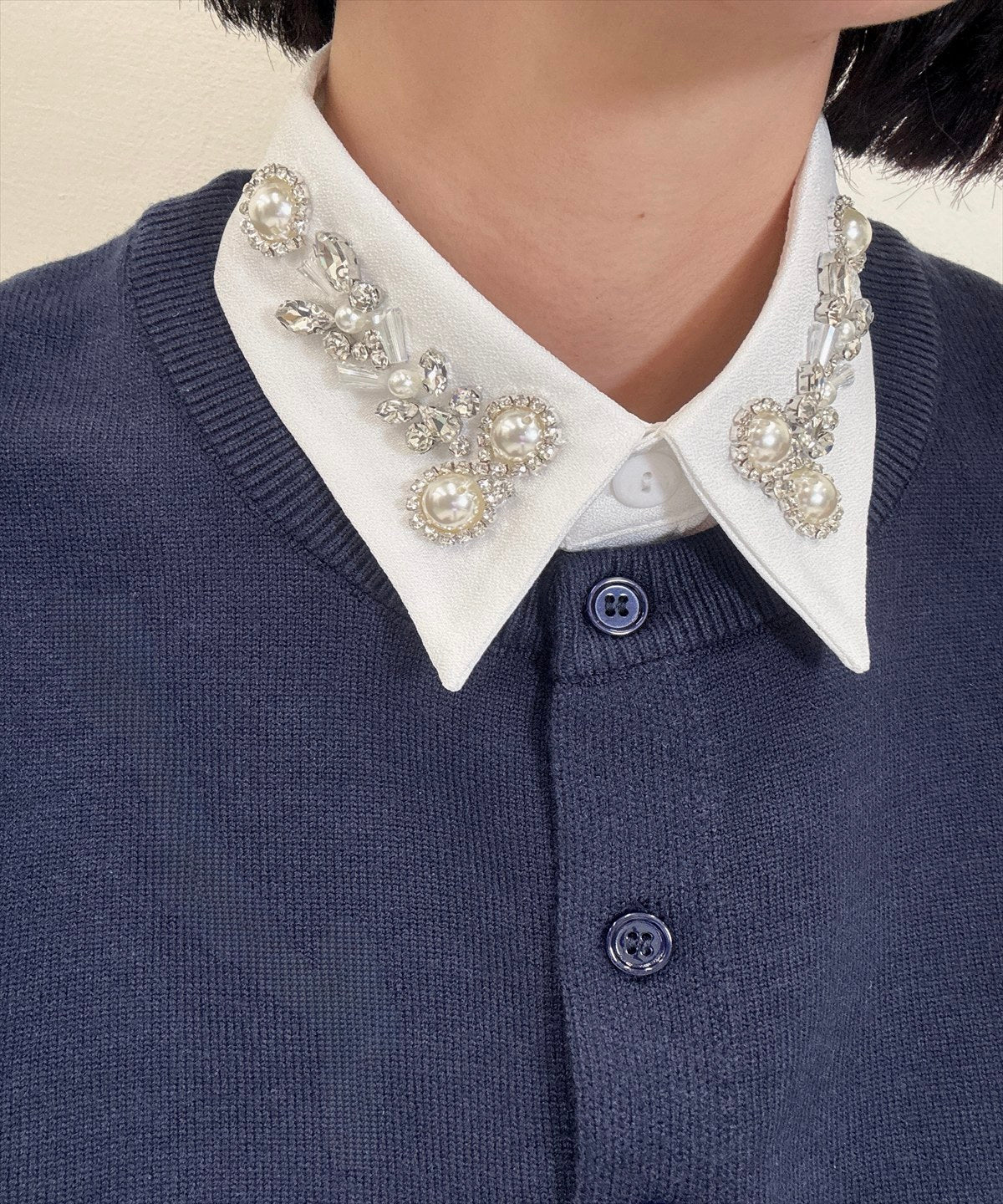 pearl bijou false collar