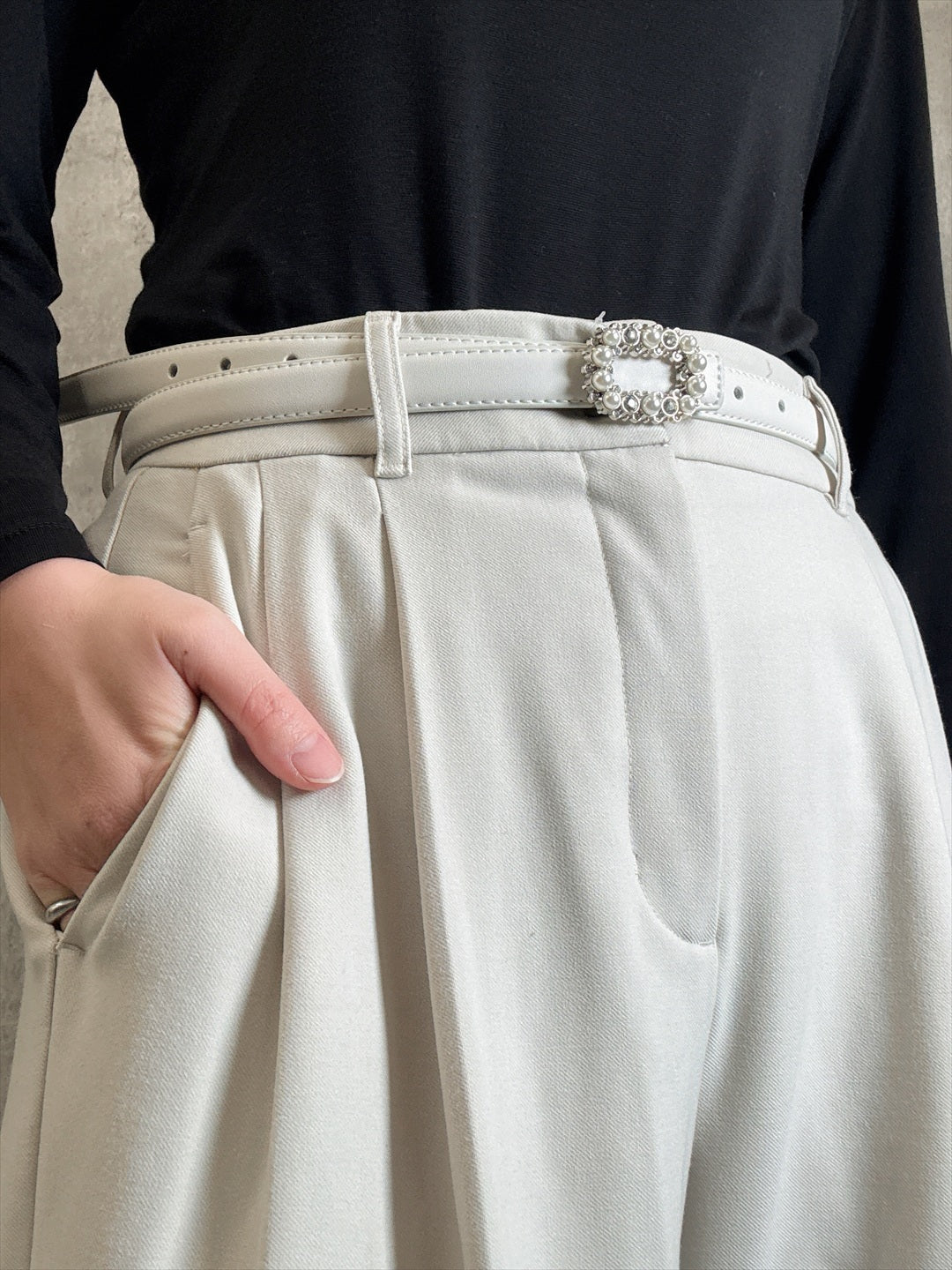 square narrow belt with pearl