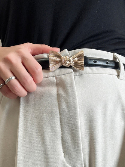 narrow belt with ribbon