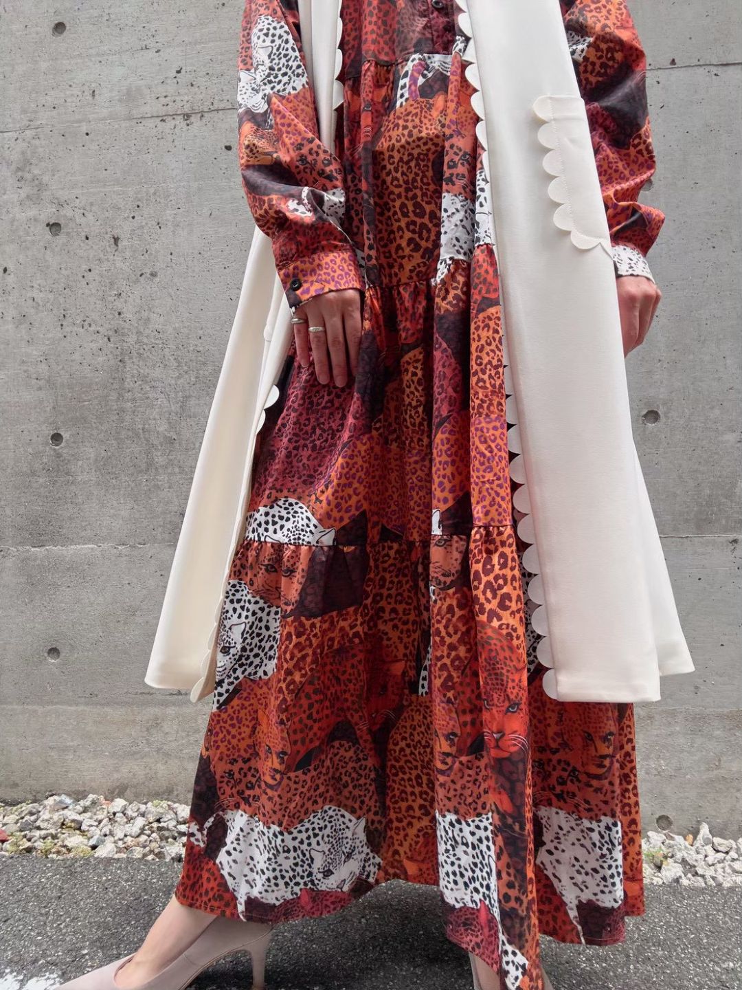 petite scalloped long gilet