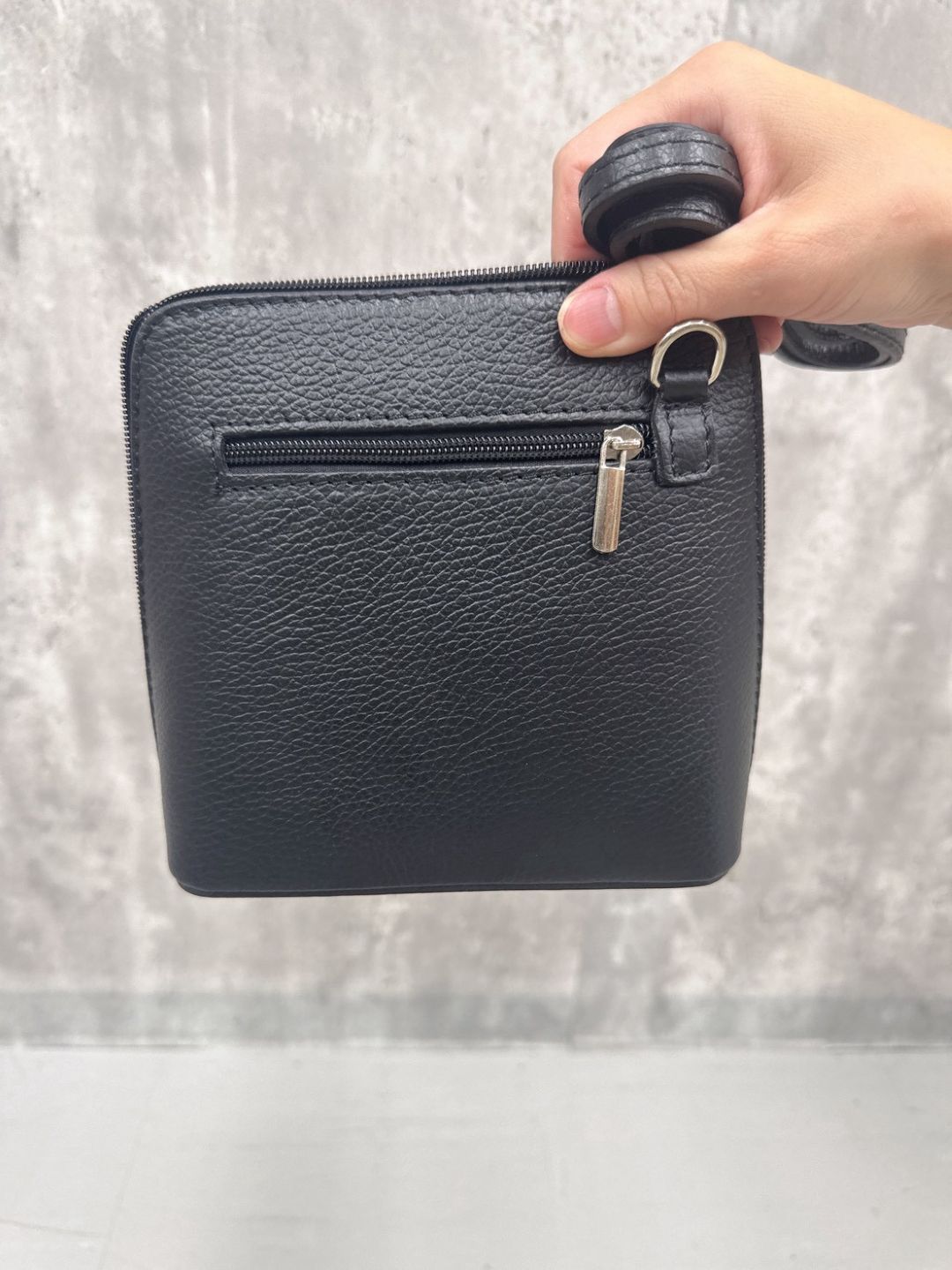 MARLON Ferenze zip shoulder　bag
