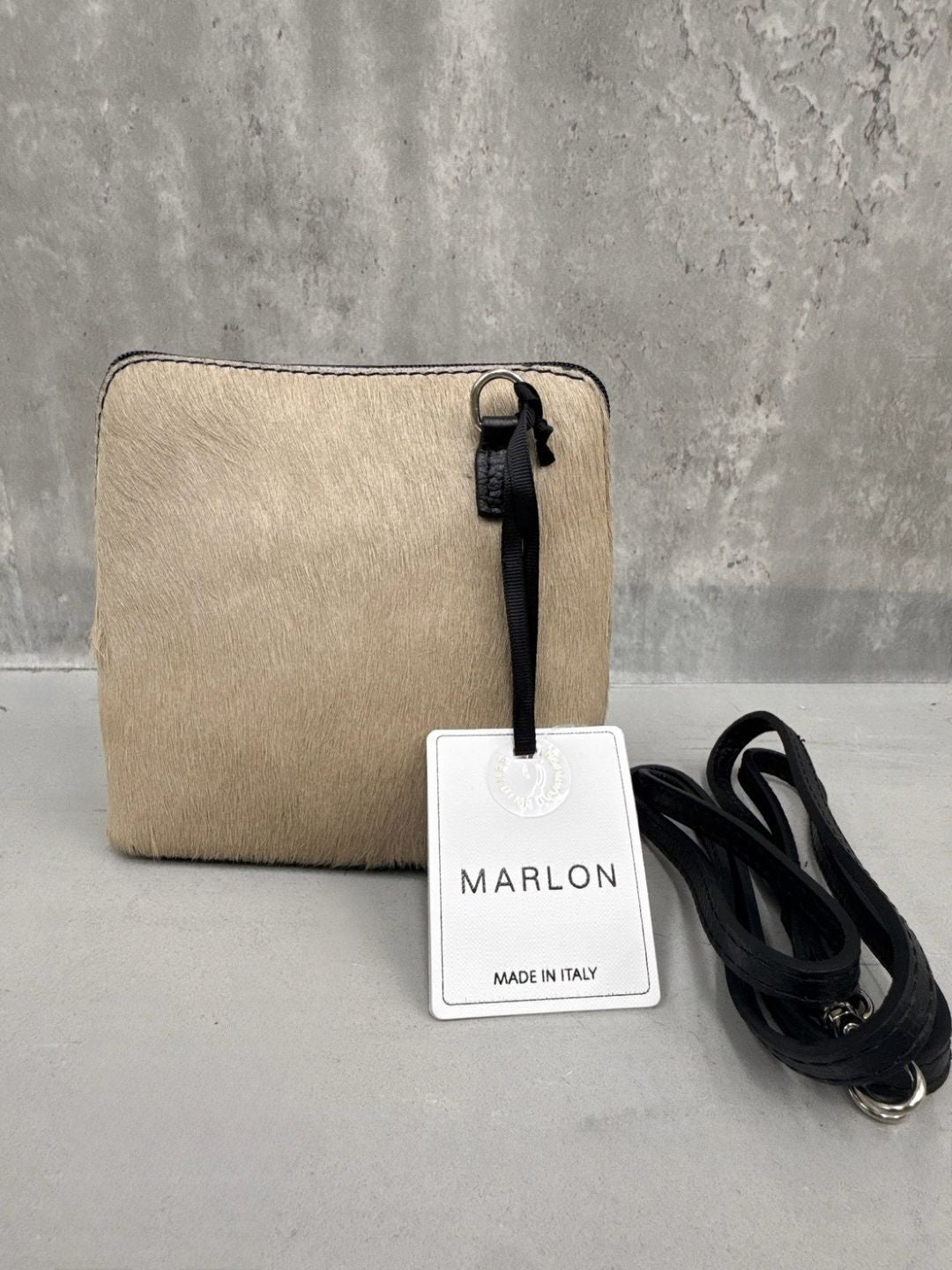 MARLON Ferenze zip shoulder　bag