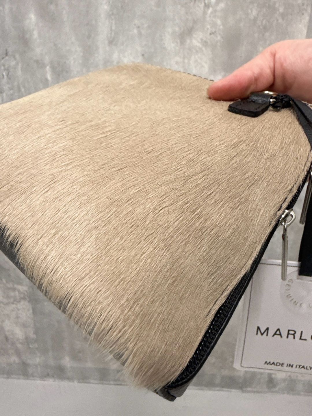 MARLON Ferenze zip shoulder　bag