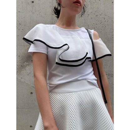 piping frill pullover