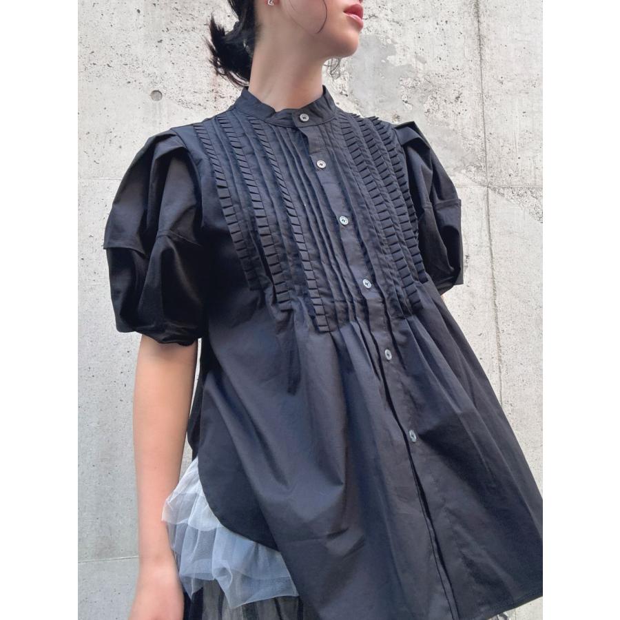 front pintuck volume sleeve blouse